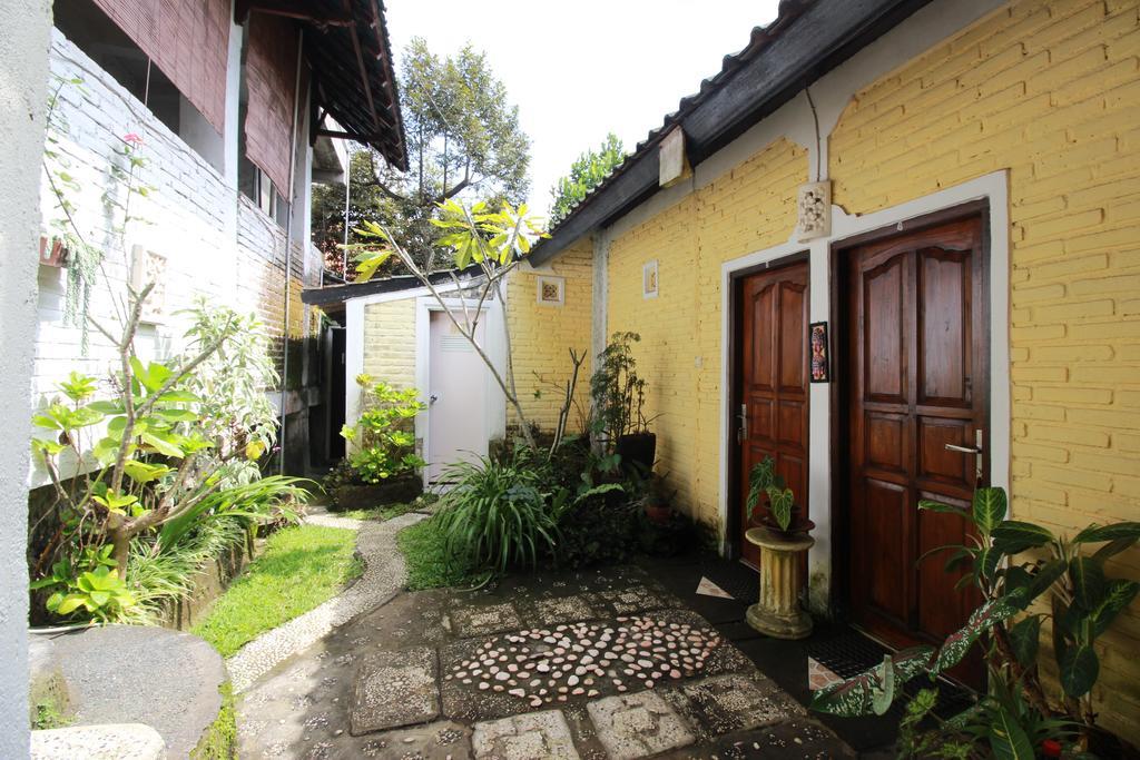Taman Ayu Homestay Munduk Mitra Reddoorz المظهر الخارجي الصورة